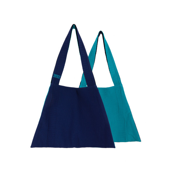 The TO。TE Series Hit color Shopper (Blue/Green)