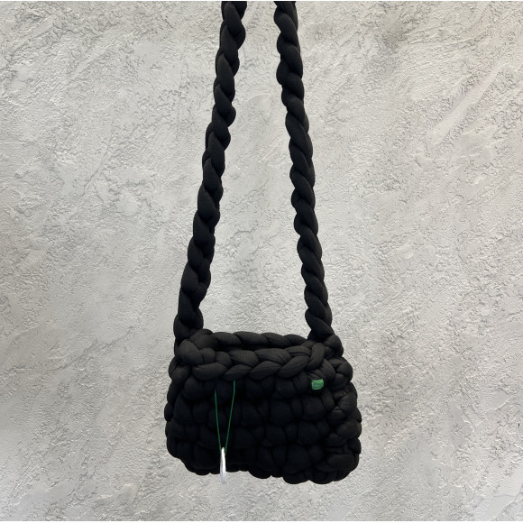 Marshmallow Crossbody Bag (Black)