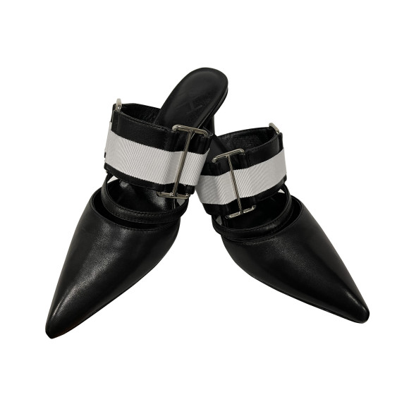 65mm leather pumps (Black with white ribbon)