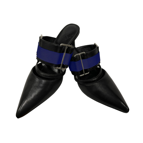 65mm leather pumps (Black with blue ribbon)