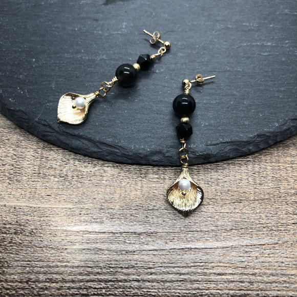Black Agate Stones And Obsidian ​Earrings﻿
