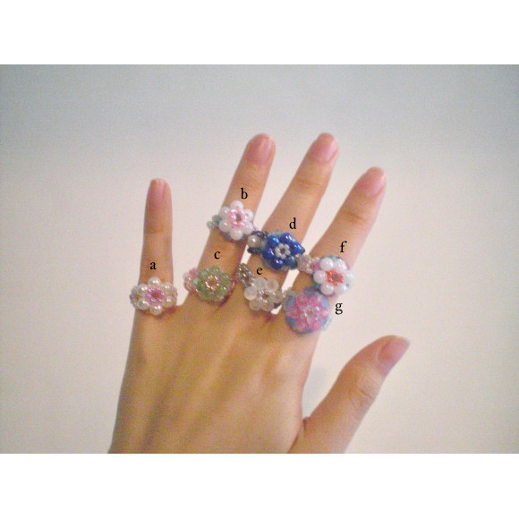 “Blooms for you” flower rings