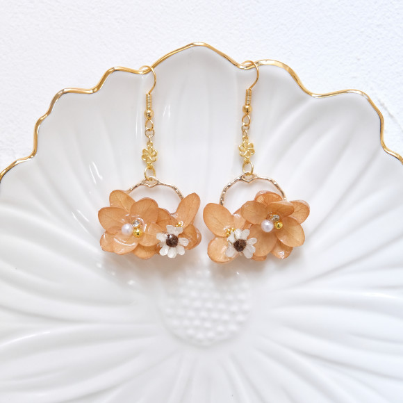 Preserved flower accessories (Earrings/Hair Clip/Ring)