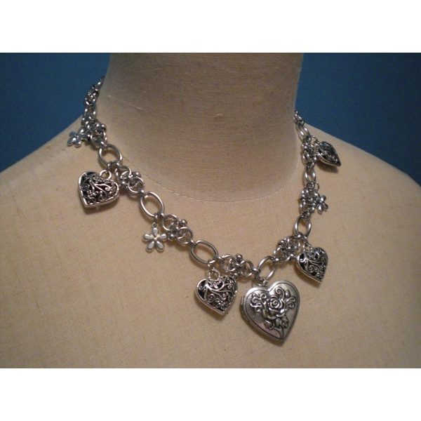 The "SILVER" Collection with Heart pendant - Image 2