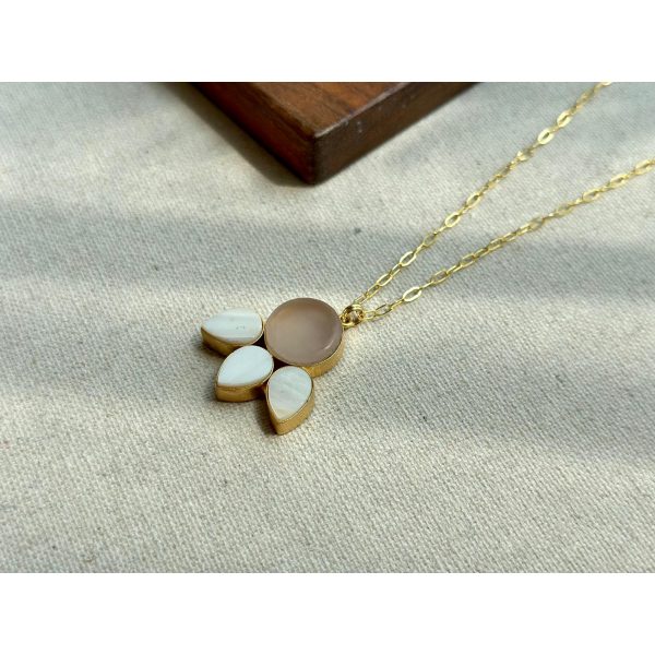 Rose Quartz And Mother Of Pearl Rope Chain Long Gold-plated Necklace - Image 2
