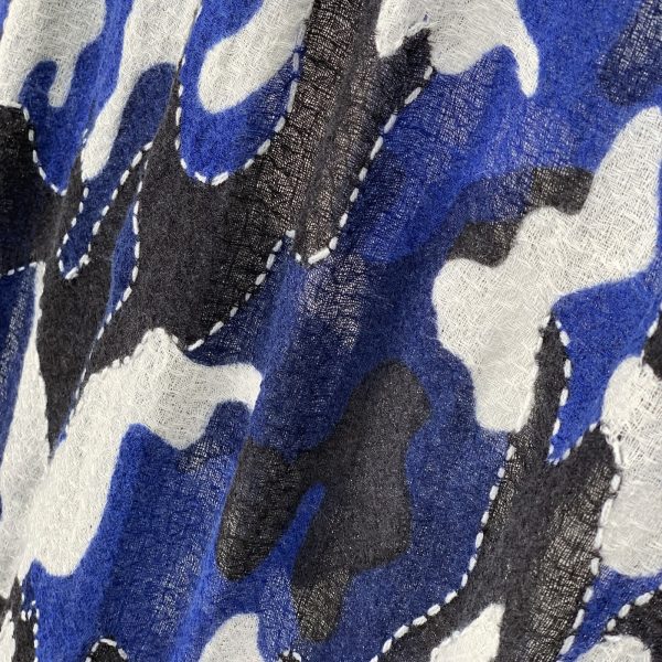 'camoflage' print+emb scarf - Image 3