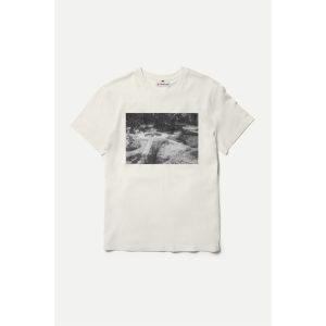Garden of the Hospital T-shirt (Unisex)