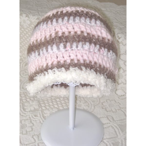 Fluffy Beanie - Image 6