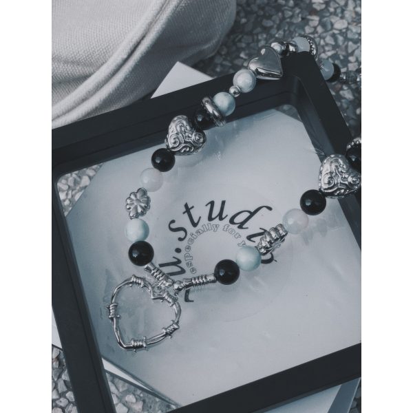 Heart of thorns Necklace - Image 3