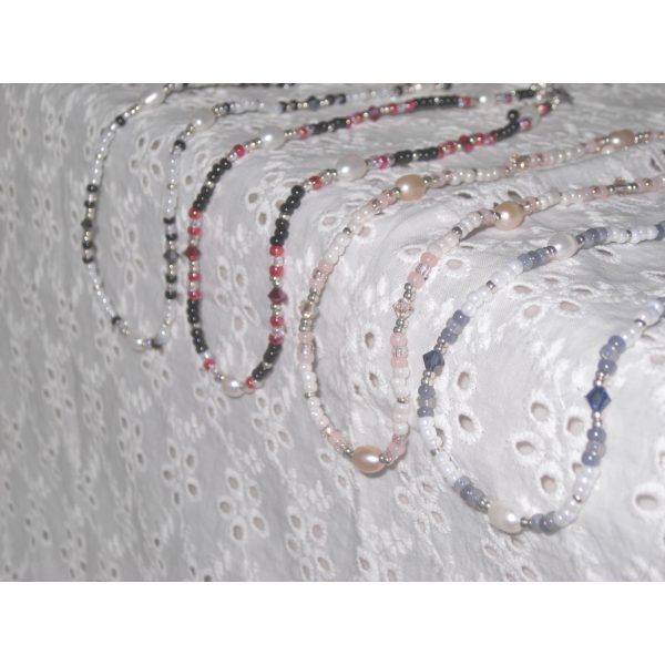 Chic Necklace - Image 2