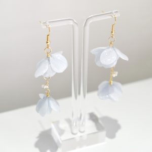 Preserved Hydrangeas Earrings (White / Blue)