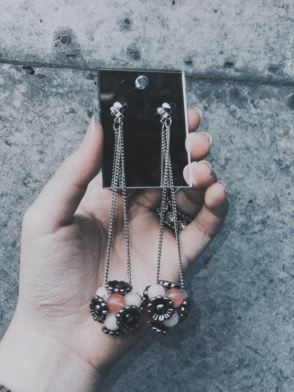 Carry On Earring - Image 2
