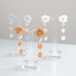 Falling Leaf - Preserved Flower Earrings